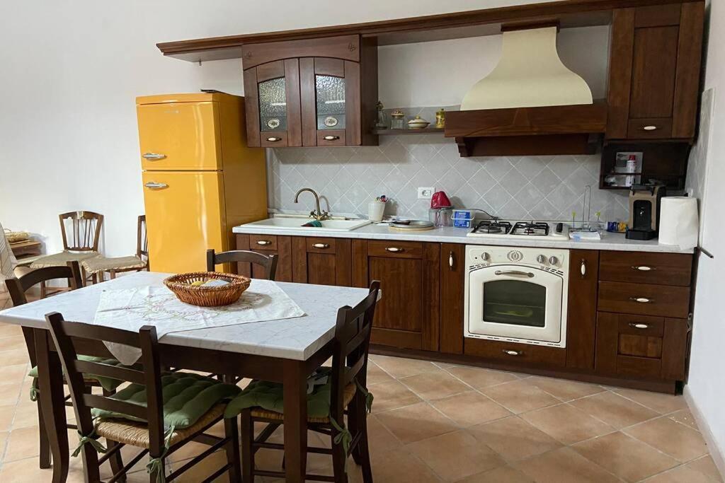 Uliveto Nonno Giacomo โรโซลีนี ภายนอก รูปภาพ